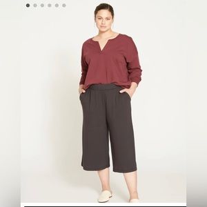 Universal Standard Pull On Cropped Wide Leg Pants